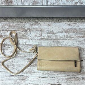 Beis travel wallet purse/clutch